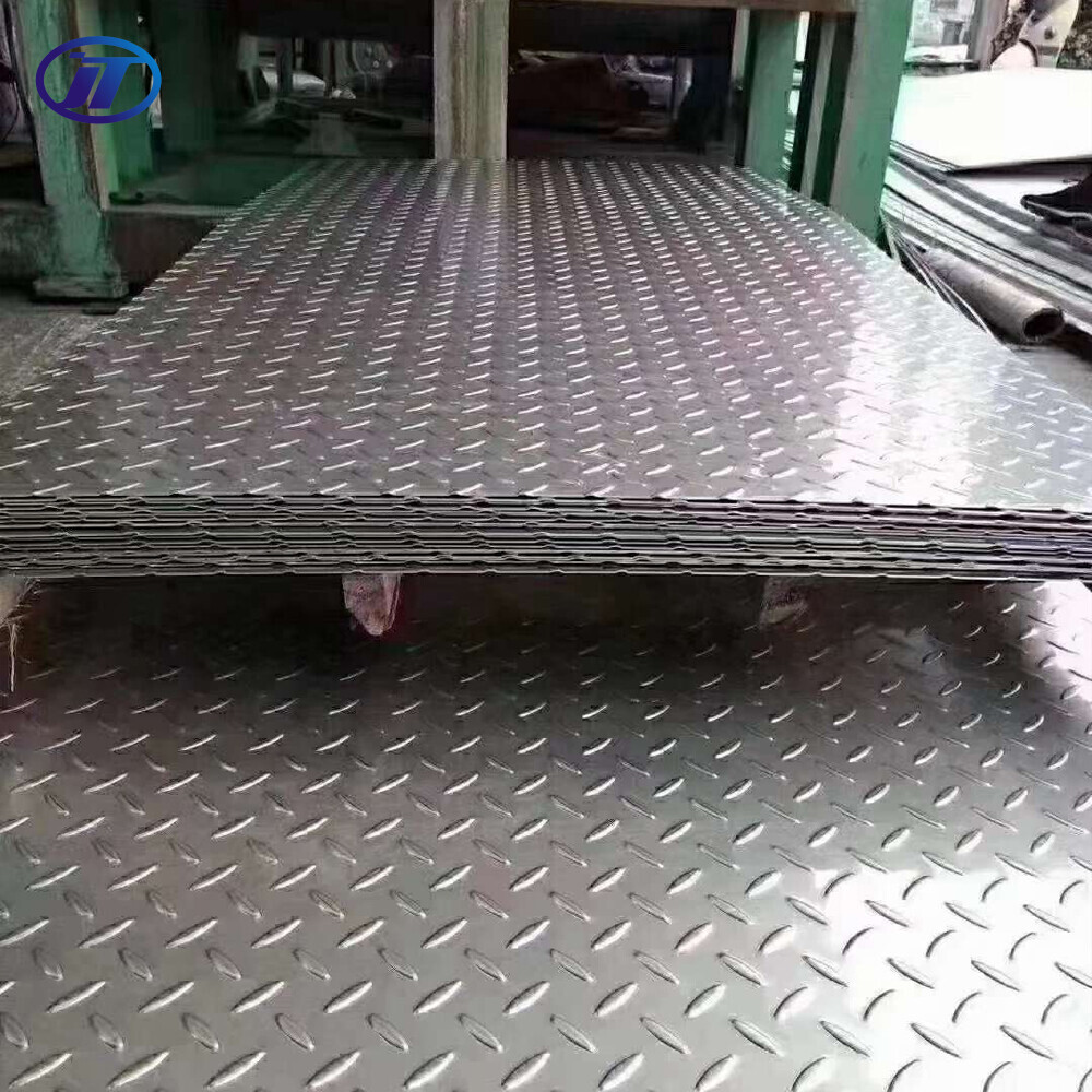 لوح فولاذي مزخرف A36