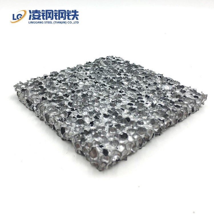 Lightweight fireproof and soundproof foam aluminum / Porous metal foam aluminum / Open and closed cell structure stable aluminum foam board