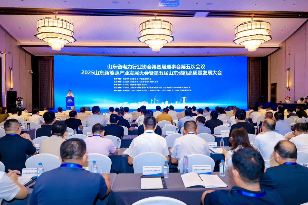 54e818fcb6229e55d8a99403d676c371 54e818fcb6229e55d8a99403d676c371