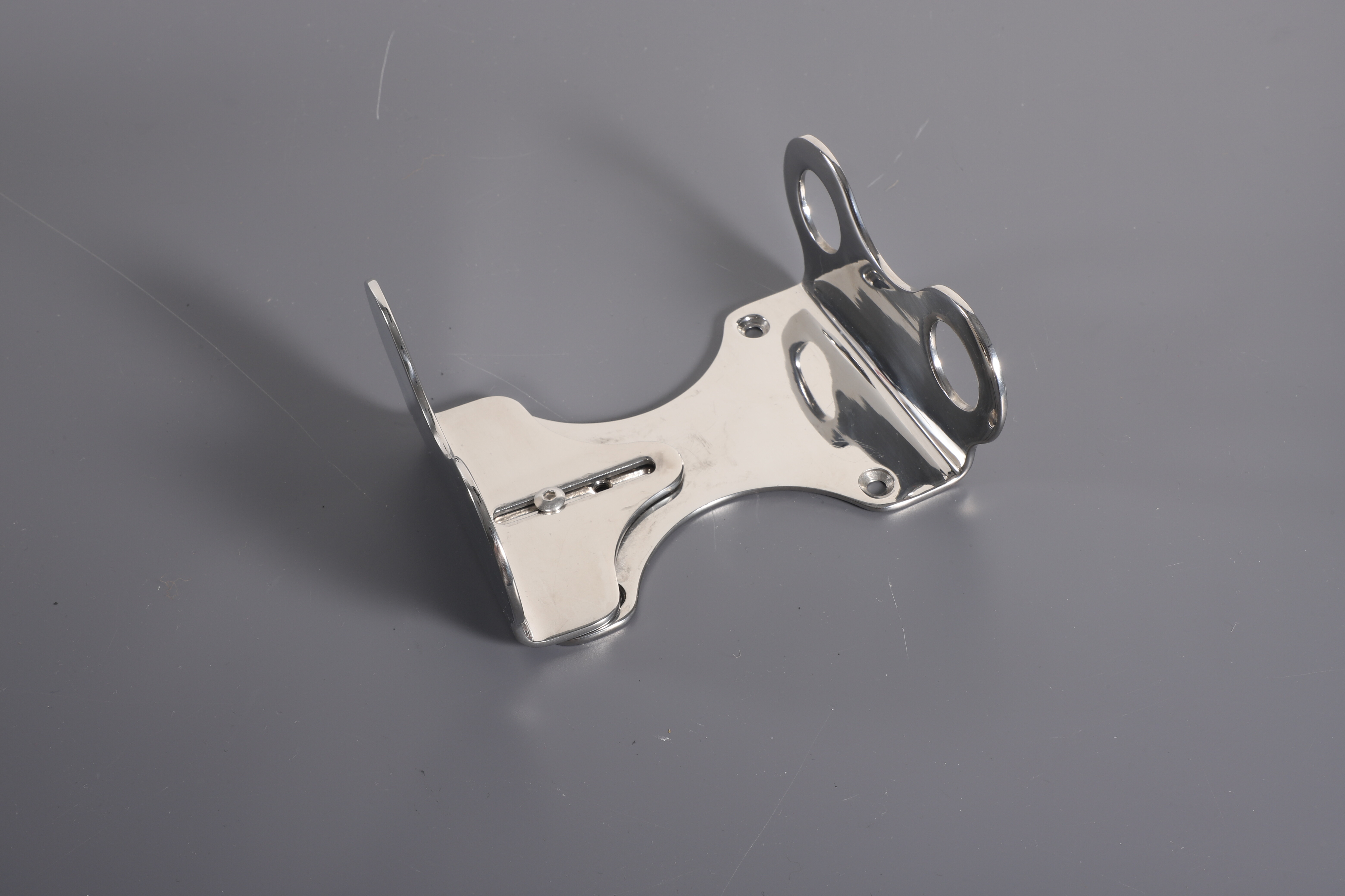 Hand Soap Dispenser with Dispenser Pump and Wall Mounted Soap Dispenser for Bathroom Use