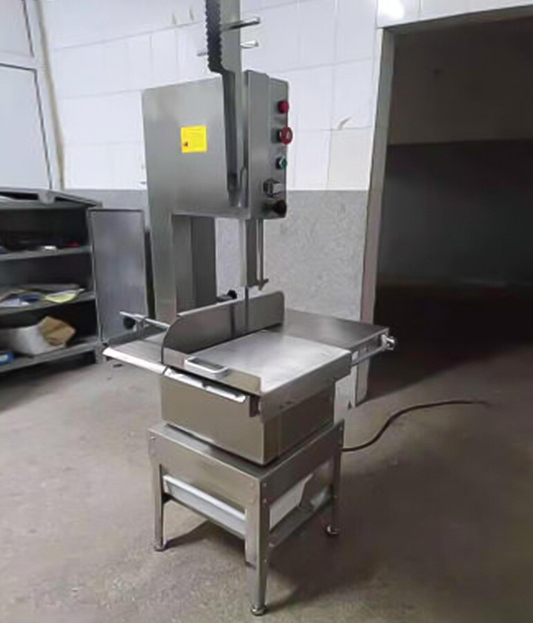 bone sawing machine