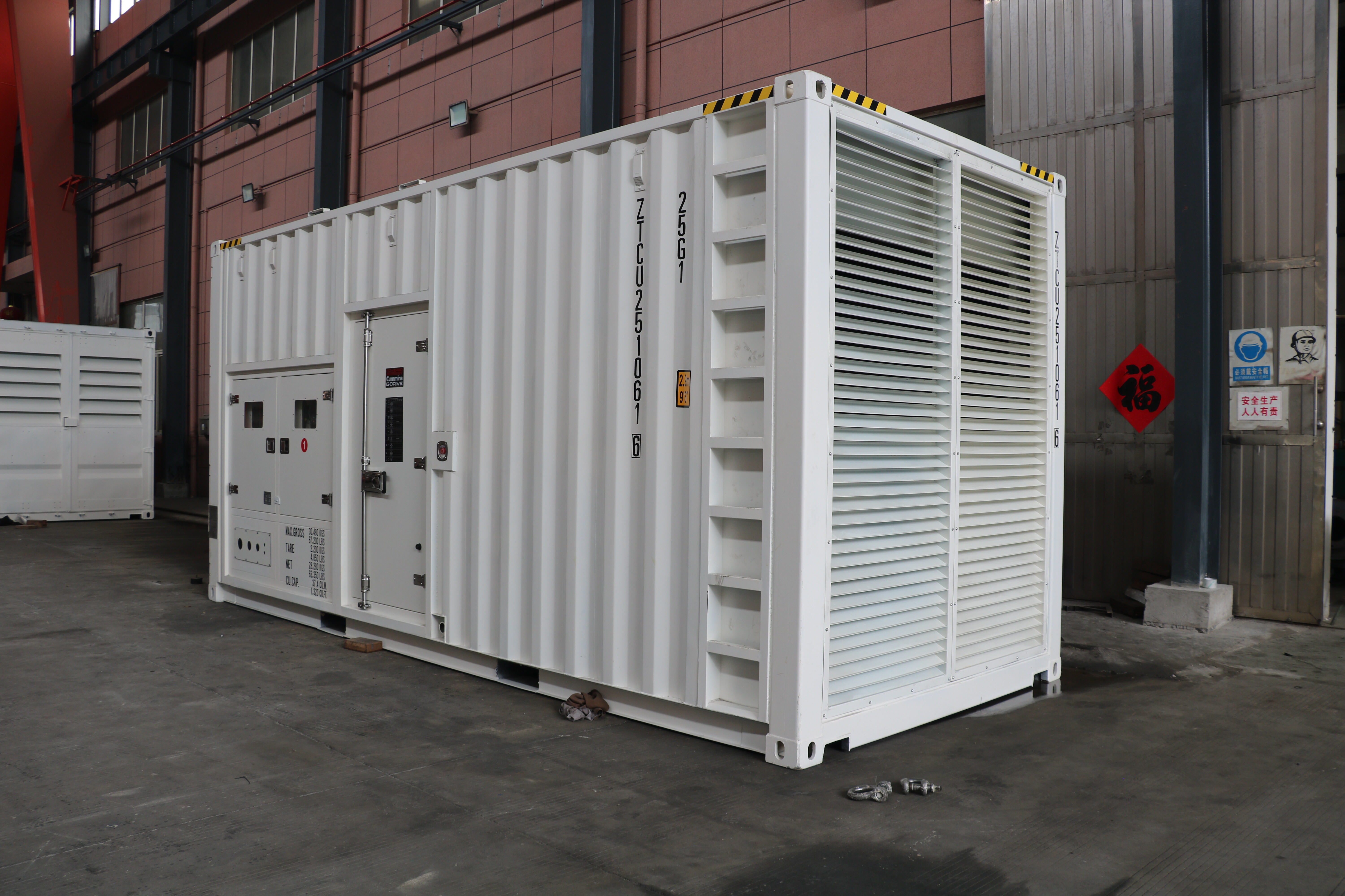 Genset dalam Kontainer