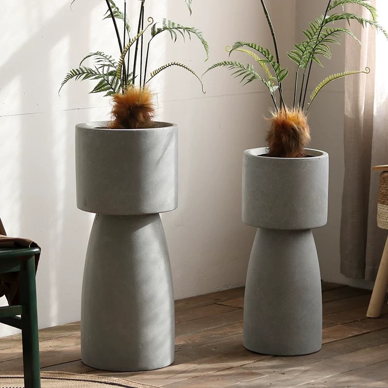 High-legged magnesium clay flower pot