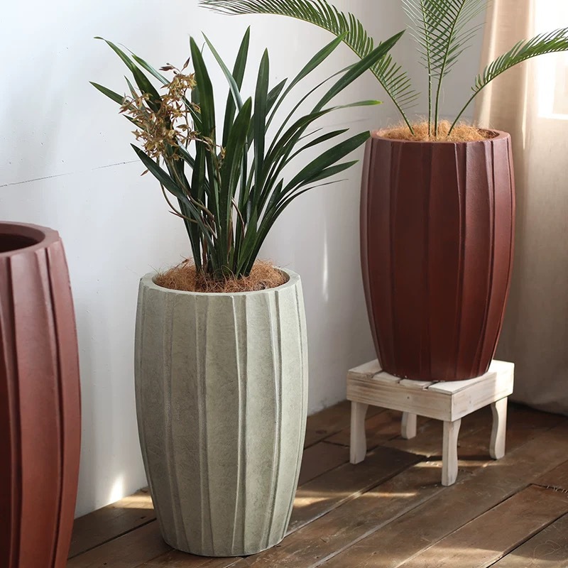 High corrugated flower pot