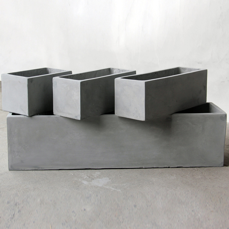 Rectangular flower box