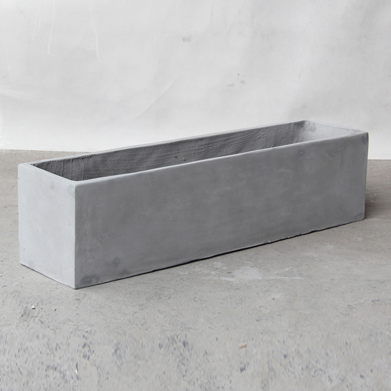 Rectangular flower box