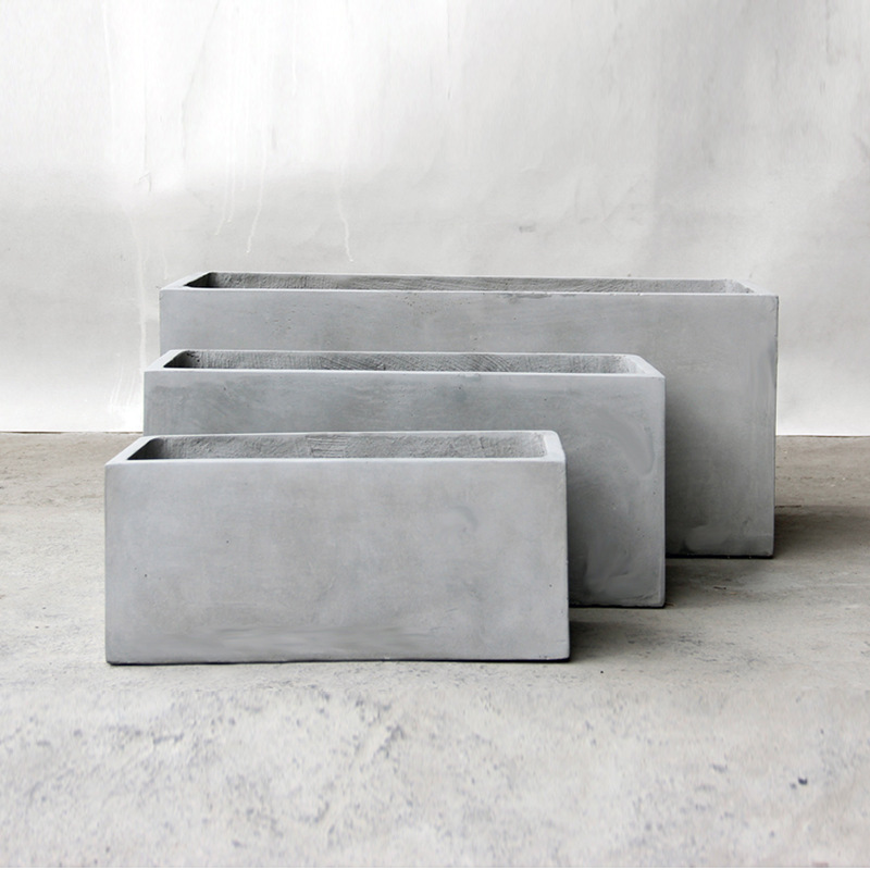 Rectangular flower box