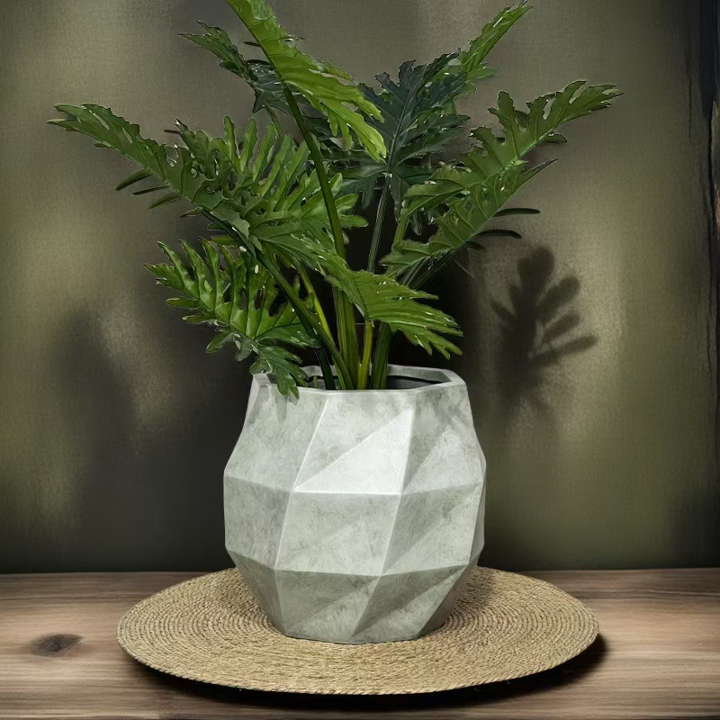 Magnesium clay flower pot 