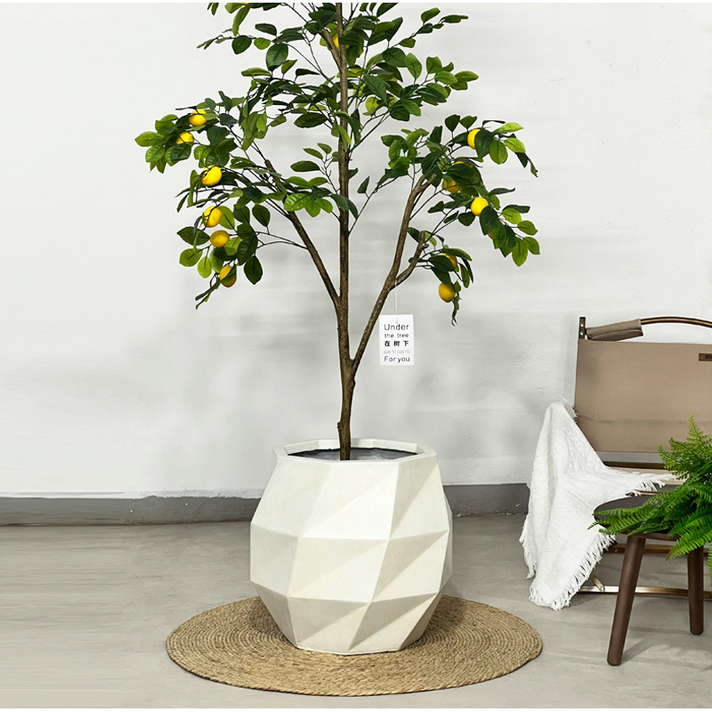 Magnesium clay flower pot 