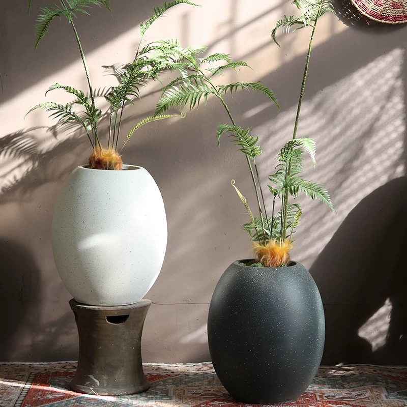 Eggshell shaped magnesium clay flower pot