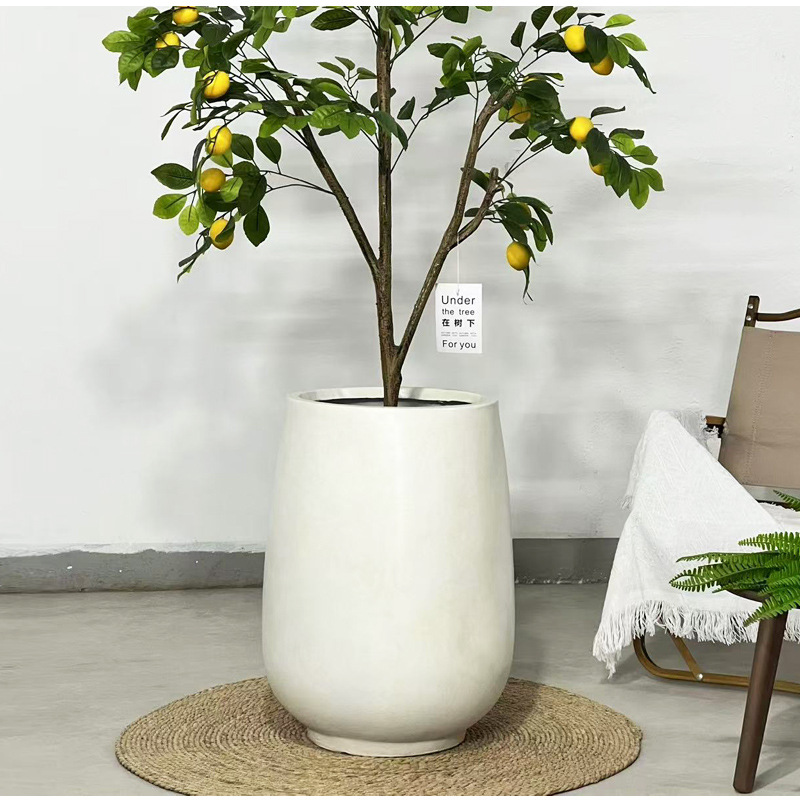 Classic barrel flower pot Classic barrel flower pot