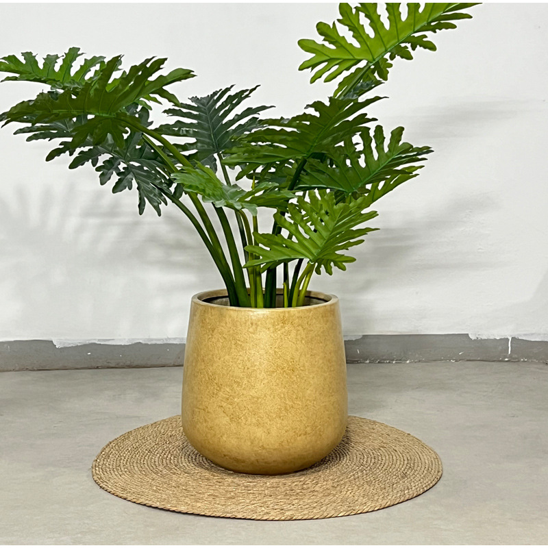 Classic round magnesium clay flower pot