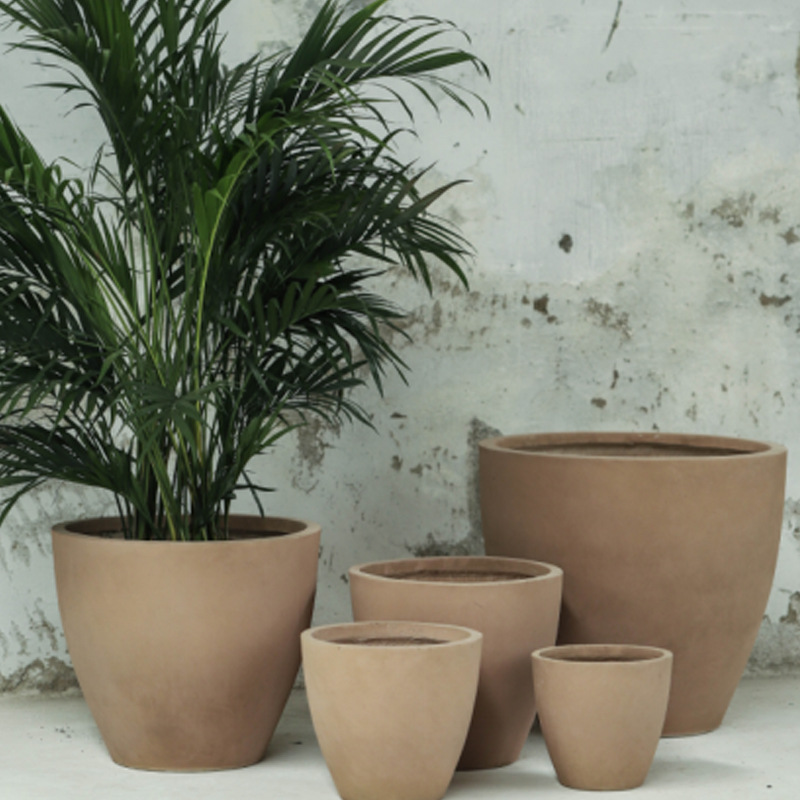 Short Round Magnesium Clay Flower Pot Short Round Magnesium Clay Flower Pot