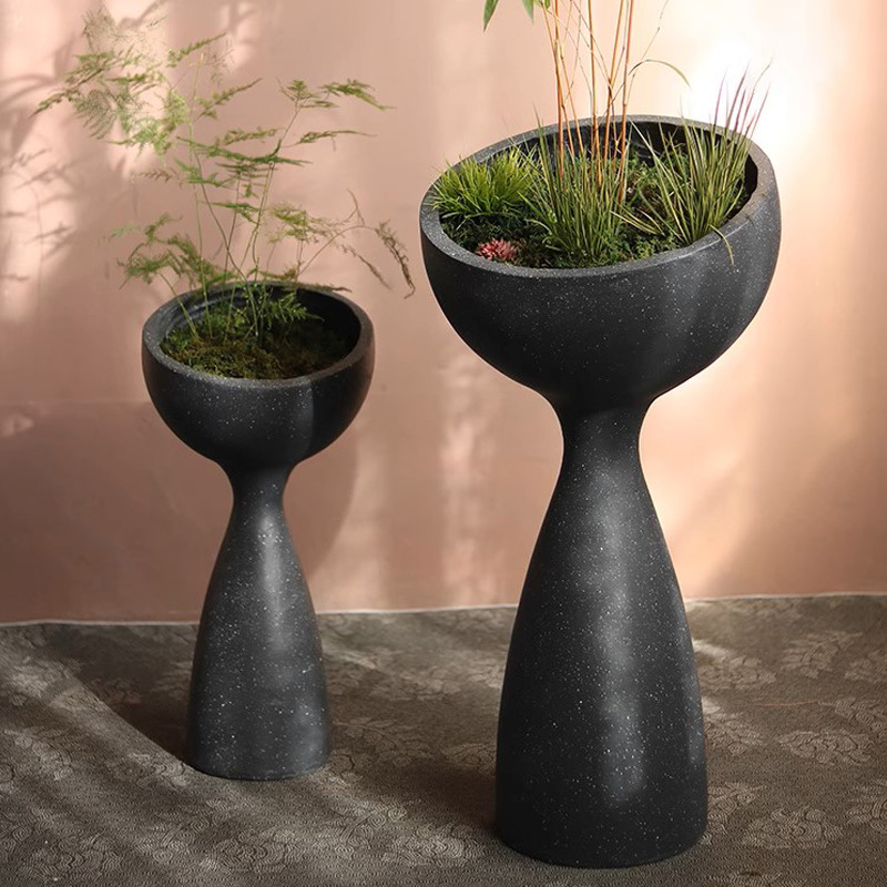 Small waist flower pot