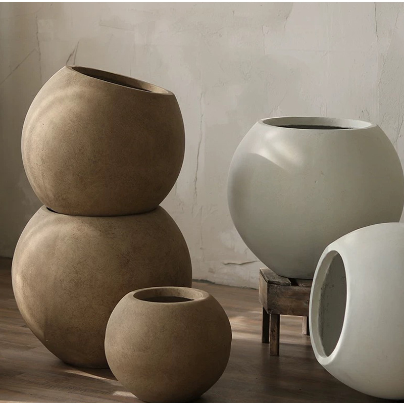 Large round flower pot