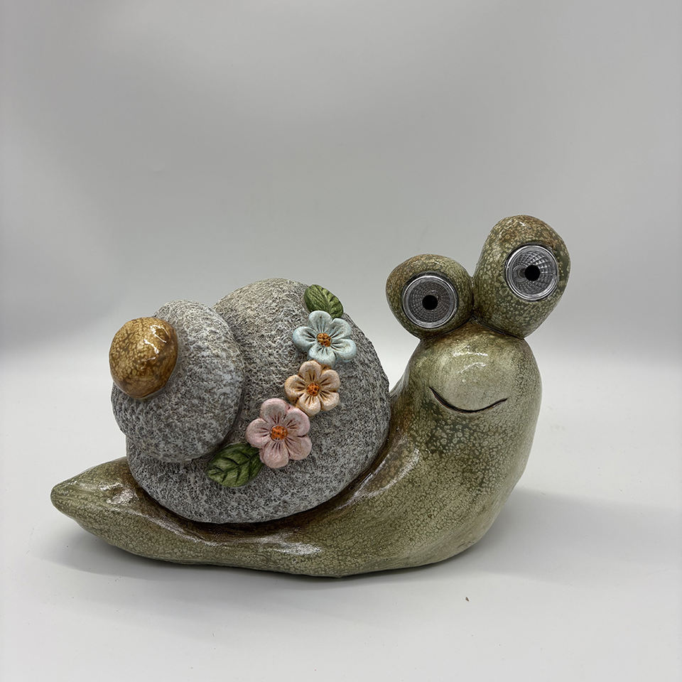 Magnesium Oxide Animal Decorations for Outdoor Spaces