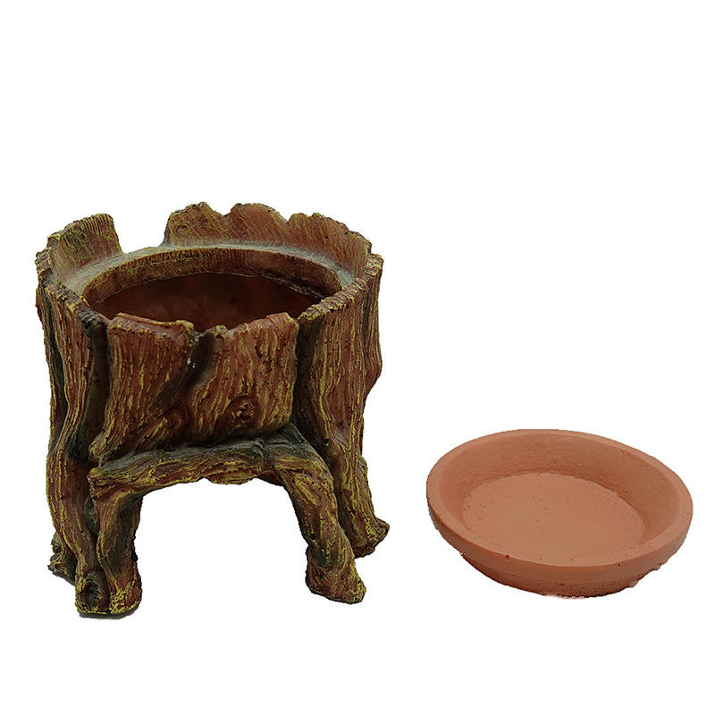 Tree Stump Pet Hideout 