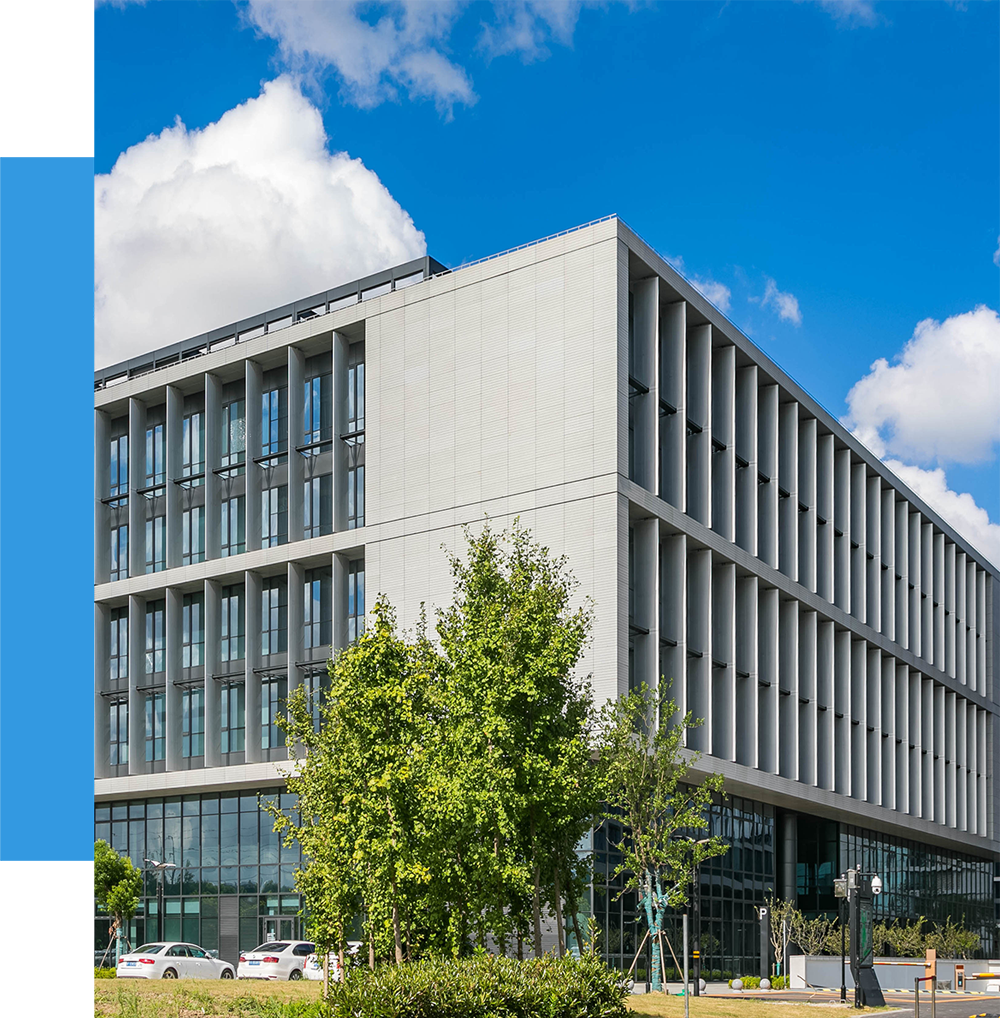 1732874697721062503687294976