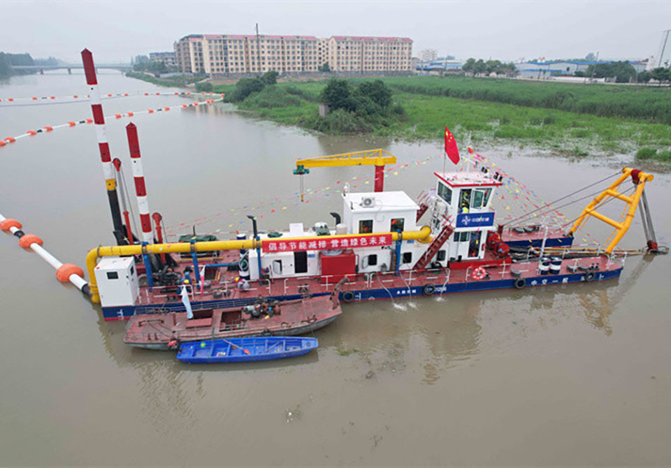YSCSD650 7,000 m3/h cutter suction dredger in working