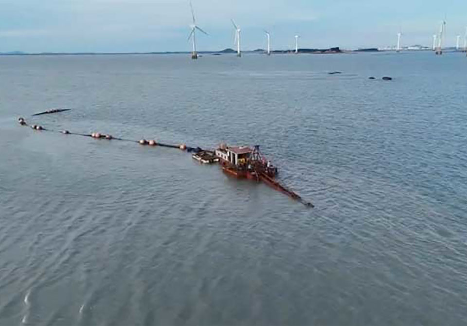 Drone aerial photography working video for YSCSD500 solid 960 cbm/h cutter suction dredger with spud carriage after 3 years of working