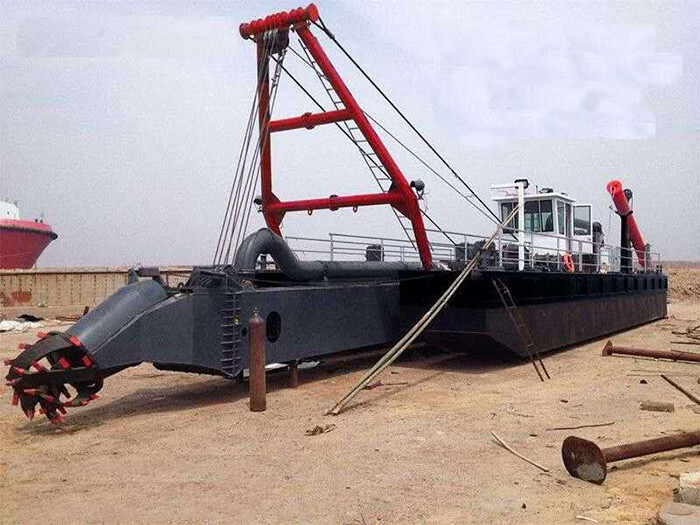 500mm Cutter Suction Dredger with 1600m Discharge Distance 