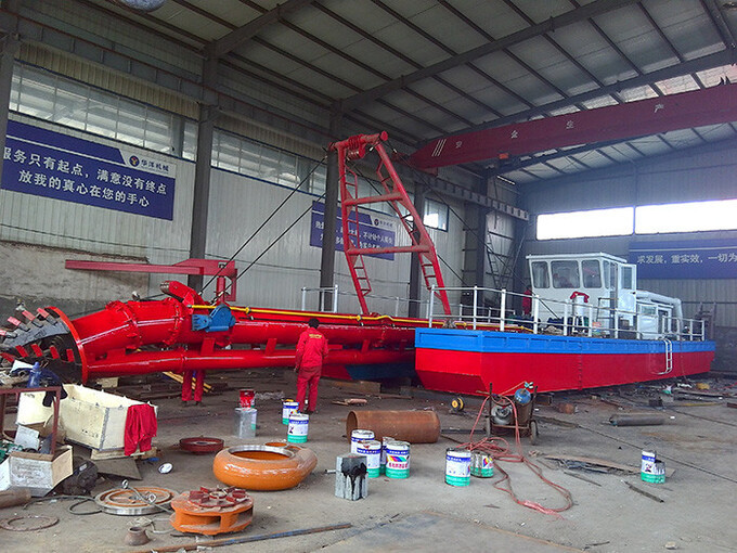 YSCSD300 Hydraulic River Sand Dredging Machine Red Color River Dredging Equipment 2