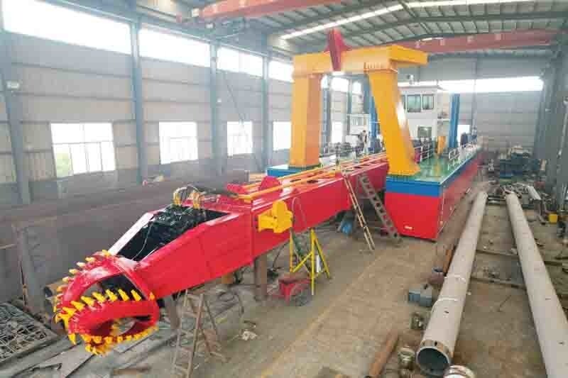 7000m3/H 26 Inch Suction Dredger Ship High Efficiency