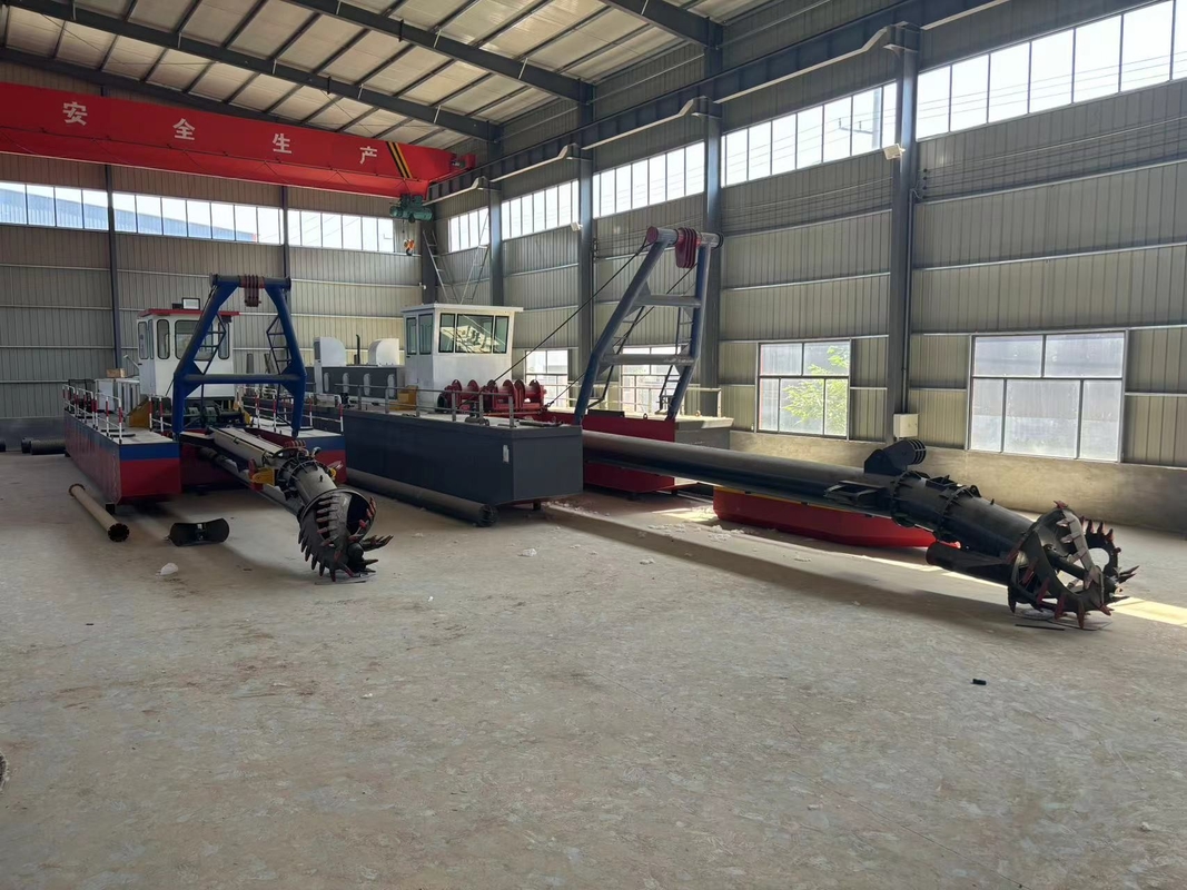 Diesel Engine Sand 350mm Cutter Suction Dredger For River Mud