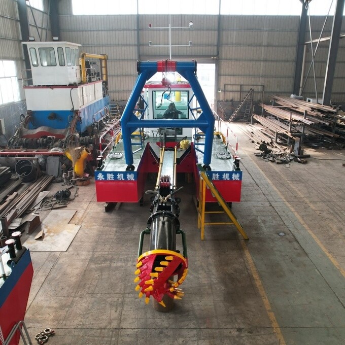 650mm Sea River suction dredge pump Dredging Machine For Sand Mud Dredging