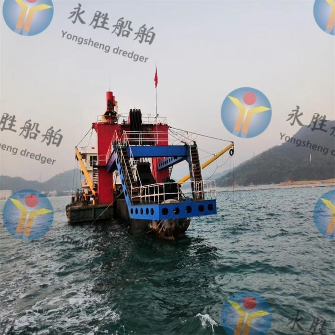 6 m Cutter Suction Dredger For Dredging Beaches And Rivers 1