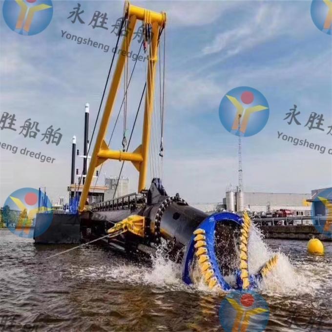 6 m Cutter Suction Dredger For Dredging Beaches And Rivers 0