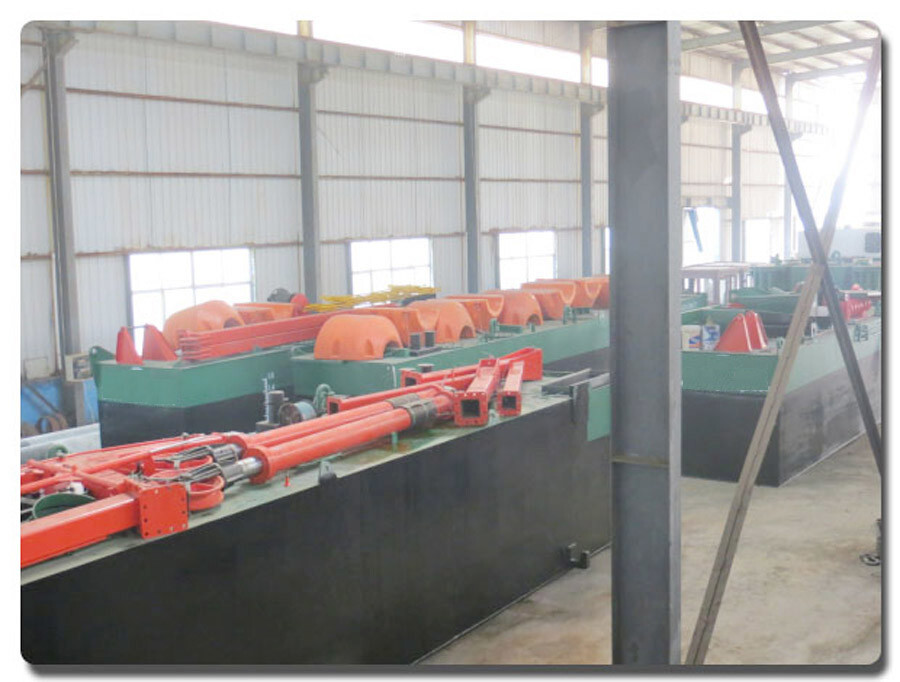 50 Cubic Meter/hour To 1800 Cubic Meter/hour Cutter Suction Sand Dredging Machine Marine Cummins Engines For Dredging