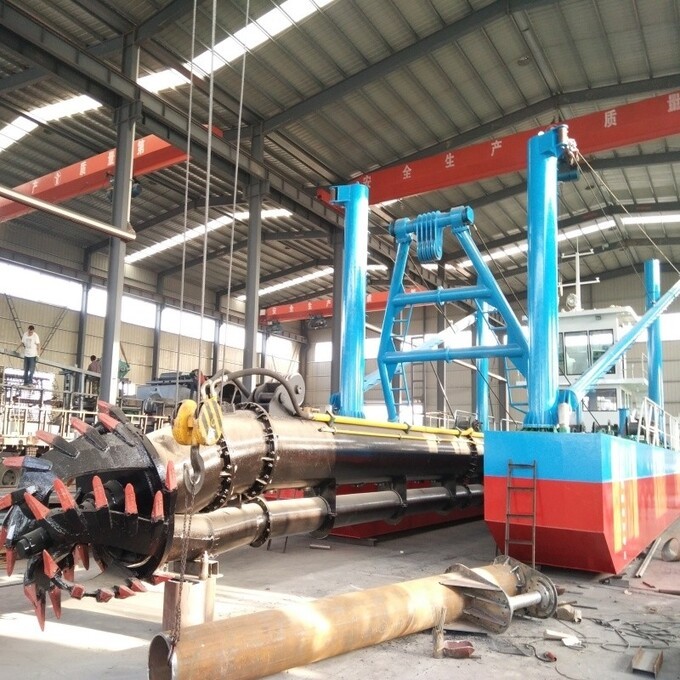 20 Inch Cutter Suction Dredger And Mud Dredger For River Dredging Projects 4