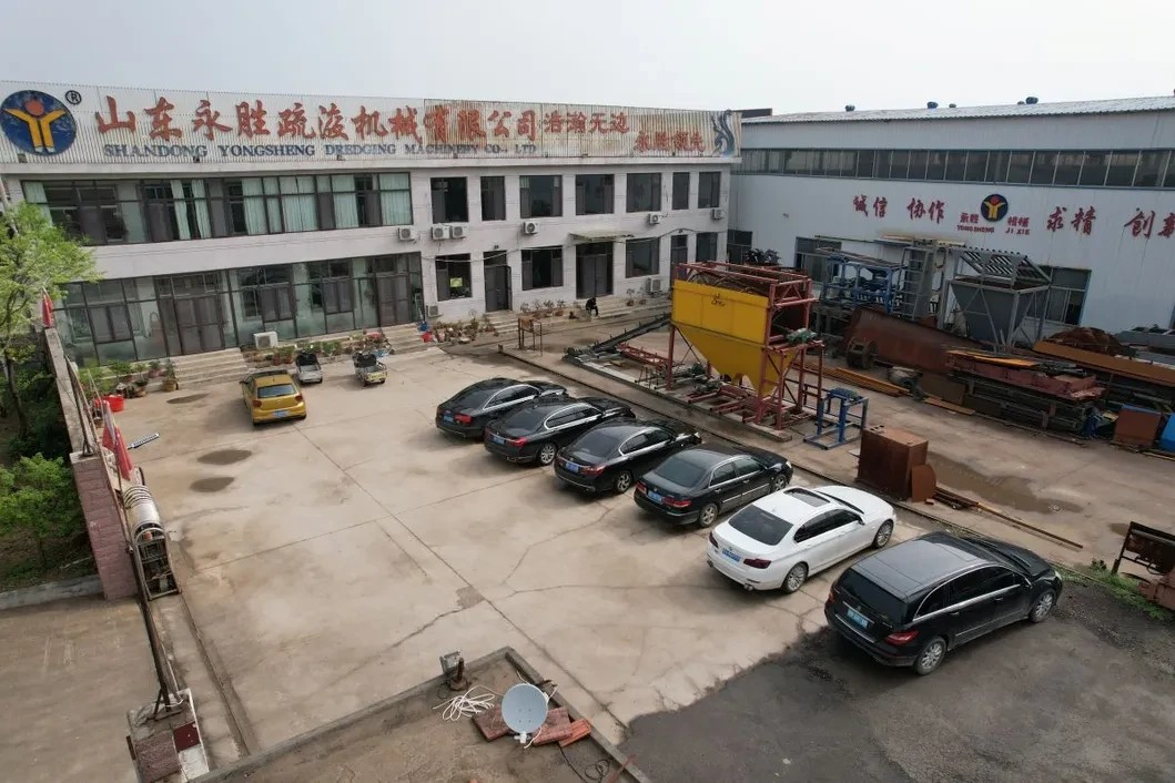 26 Inch Cutter Suction Dredge Boat Customized Design 3705 Kw Total Power 10