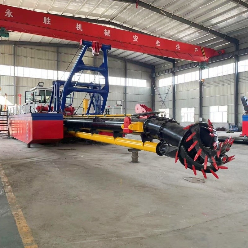 Tanzania 20 Inch Hydraulic Cutter Suction Dredger Large Waterway Dredging Dredger