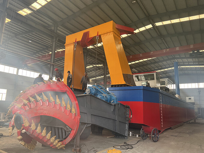 Rexroth 20 Inch Sand Cutter Suction Dredger For Sea Dredging Projects 1