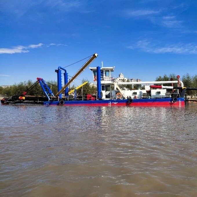 Total Fuel Consumption According To Engine Cutter Suction Dredge For Customer