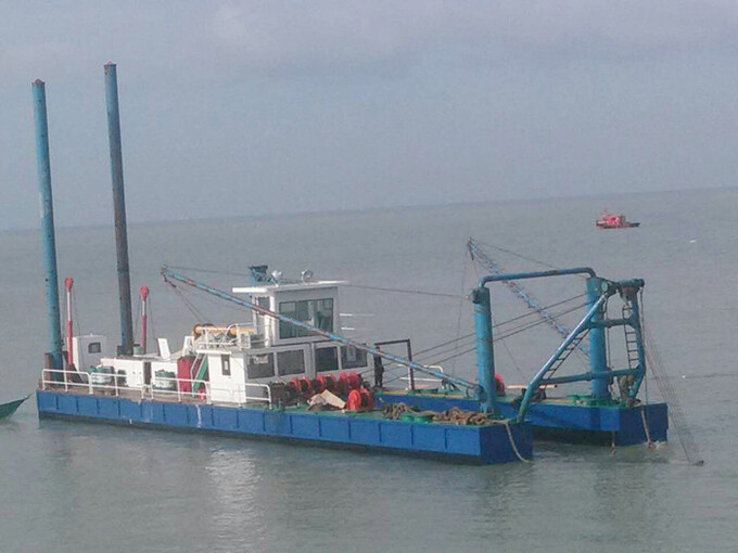 Customized Hydraulic Cutter Suction Dredger With Anchor Boom 20inch csd dredger 1