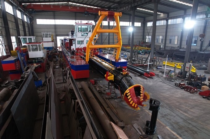 50KW Empty Running Pre Tested Cutter Suction Dredge With German Rexroth Hydraulic System 3