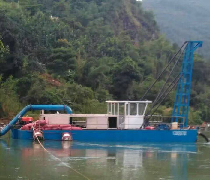 Small Jet Suction 8 Inch Sand Dredger Ship For Dredging Sand And Mud