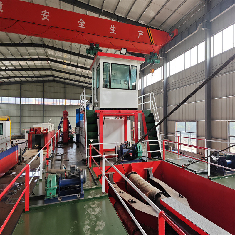 Suction Dredger Provides Efficient Flexible Underwater Dredging