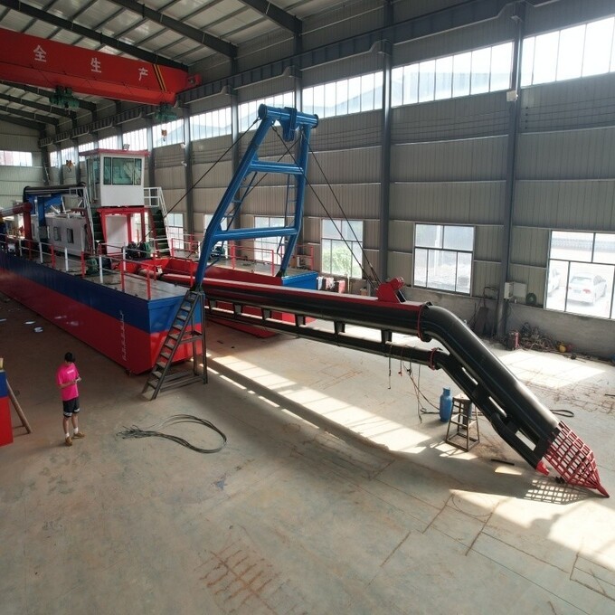 1757919252826106980536385536.jpg Professional Small Size Jet Suction Dredger With Output Per Hour Of 50-90m3/h 1