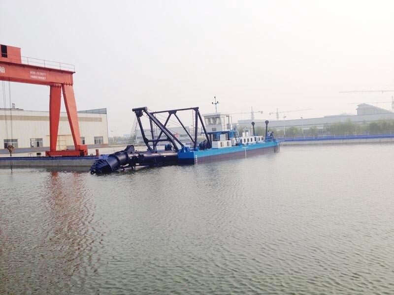 Small size high performance sand dredger machinery&Equipment with Cutter Head for River Lake and Sea Dredging Projects