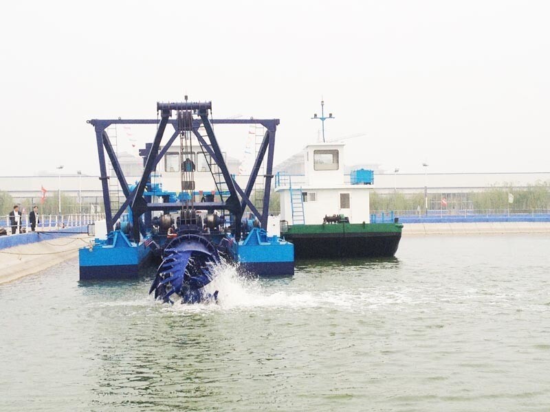 Small size high performance sand dredger machinery&Equipment with Cutter Head for River Lake and Sea Dredging Projects