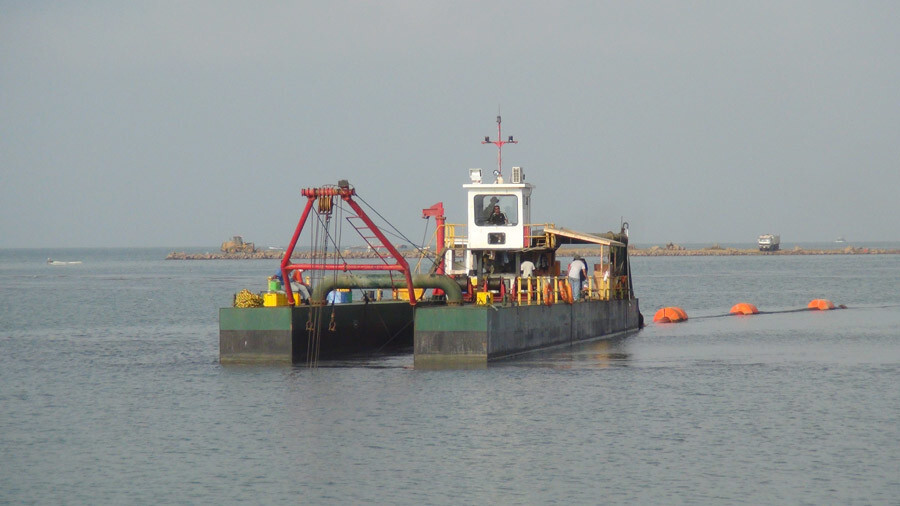 26 inch Cutter head Sand Dredger with 2000m Discharge Distance for Sand Suction from Sea, River and Lake