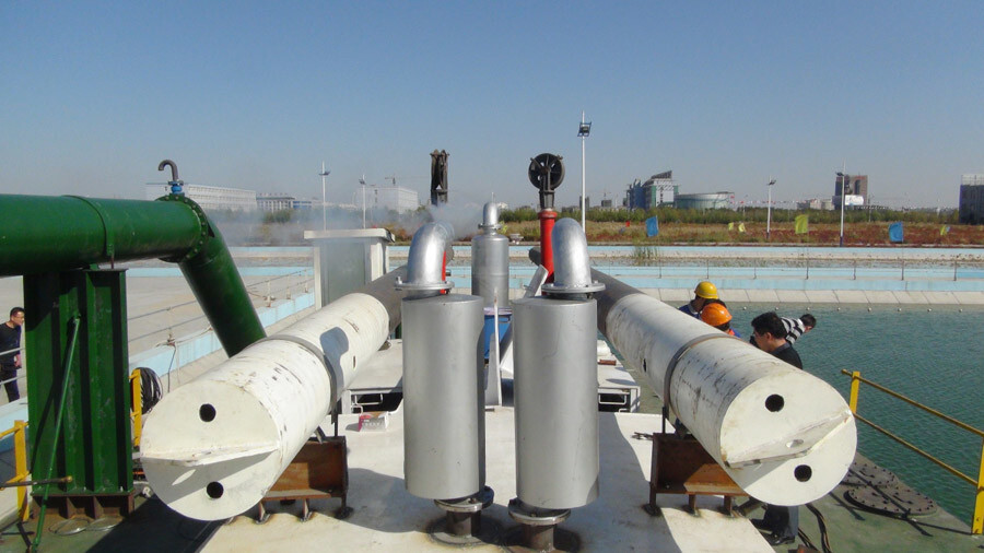 1.7m Cutter Head 1400 cbm/h Cutter suction sand dredger with Anchoring Boom and Spud Carriage Sand or Mud Dredging