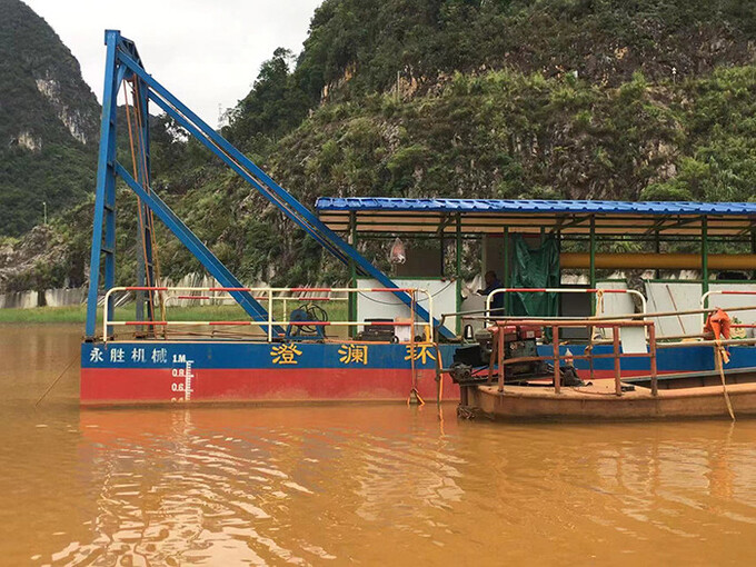 The 14inch model jet suction dredger is designed to dig to a depth of ten meters