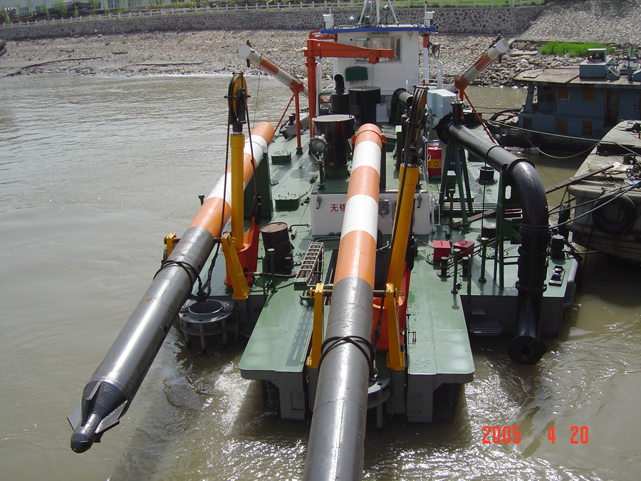 700mm Small River Small Sand Dredger For Sand Dredging From River Or Sea Sand Dredging Project