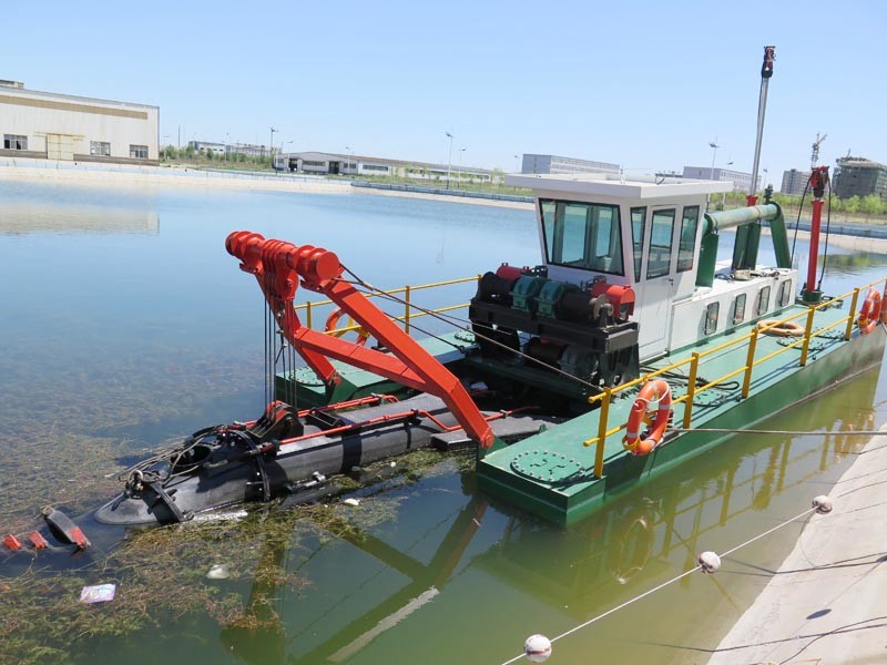 Spud Carriage Equipped 8 inch 80-100 Cubic Meter/Hour Solid Sand or Mud Cutter Suction Sand Dredger for Sand Dredging Deepening and Channel Digging