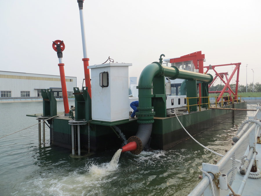 700 Cbm/H Solid Sand Dredging Cutter Suction Sand Dredger And Sea Dredging And Dredging Mud Lakes Rivers Harbors,